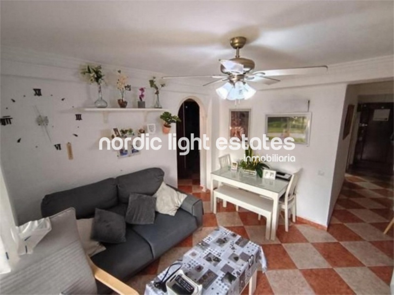 Cómodo y luminoso piso