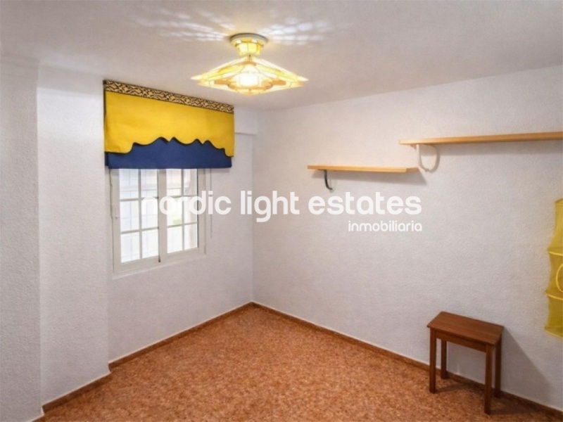 Cómodo y luminoso piso