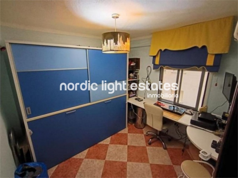 Cómodo y luminoso piso