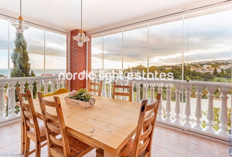 Villa independiente en perfecto estado