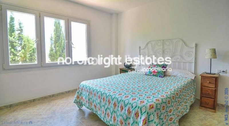 Villa independiente en perfecto estado