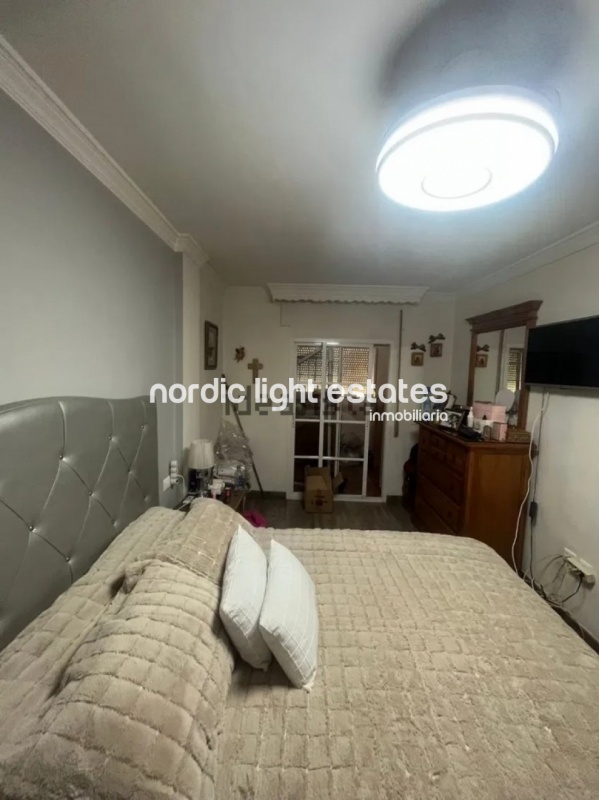 Lovely and spacious townhouse with garage in los Prados