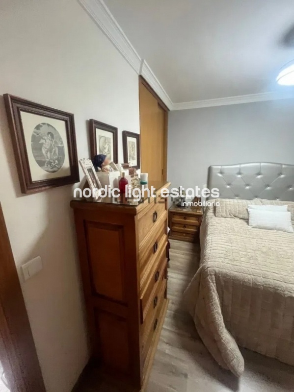 Lovely and spacious townhouse with garage in los Prados