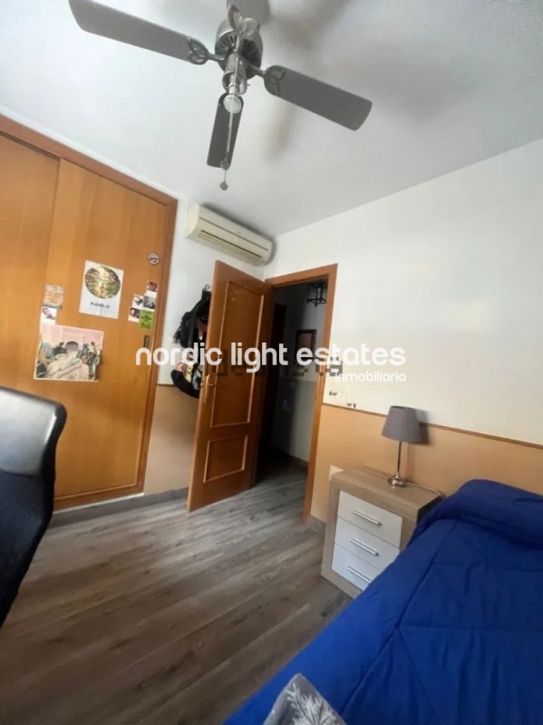 Lovely and spacious townhouse with garage in los Prados