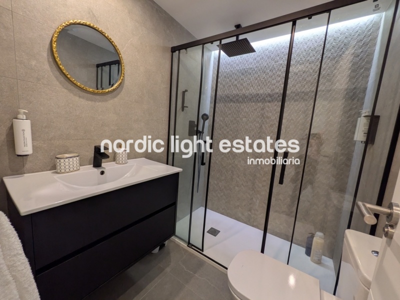 Contemporáneo y moderno apartamento junto a la Plaza de la Victoria