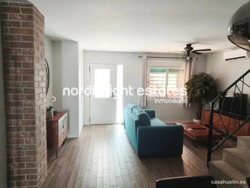 Elegant fully renovated townhouse in Huelin
