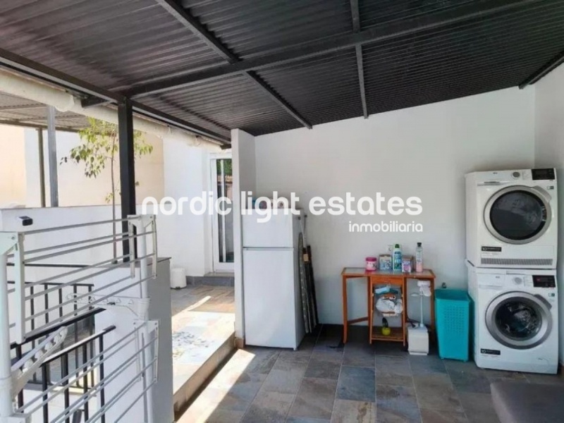 Elegant fully renovated townhouse in Huelin