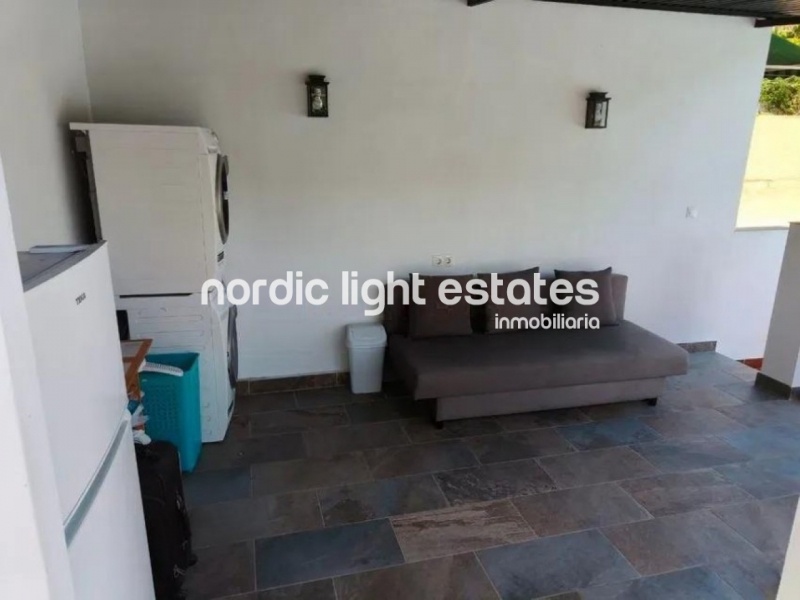 Elegant fully renovated townhouse in Huelin