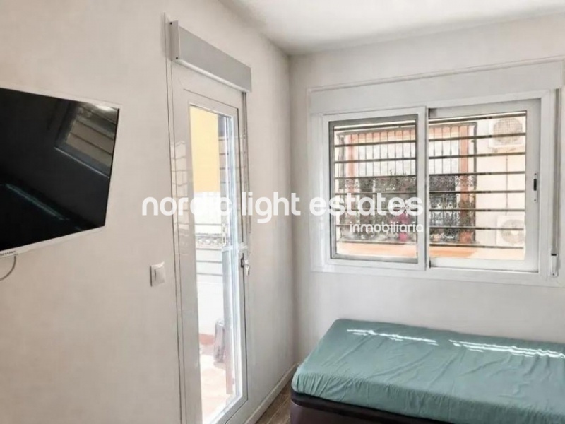 Elegant fully renovated townhouse in Huelin