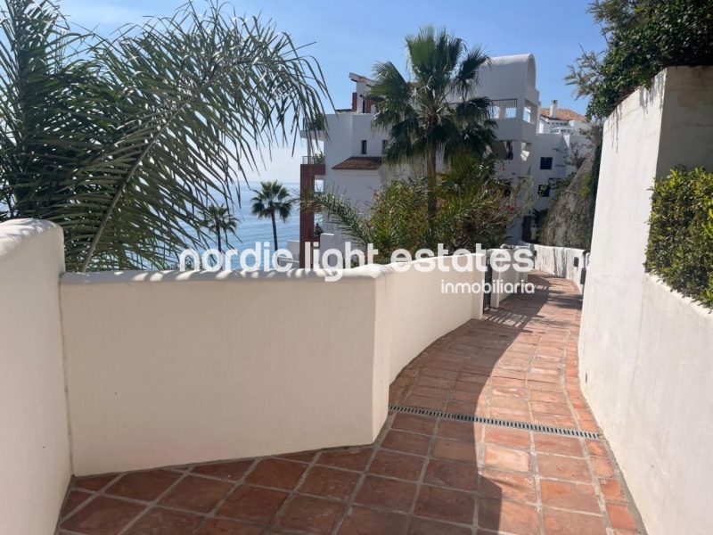 Moderno apartamento con impresionantes vistas al mar 