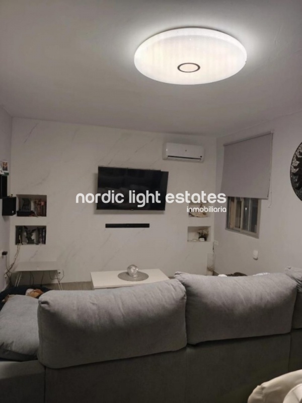 Renovated apartment in the Plaza Colmenillas area 