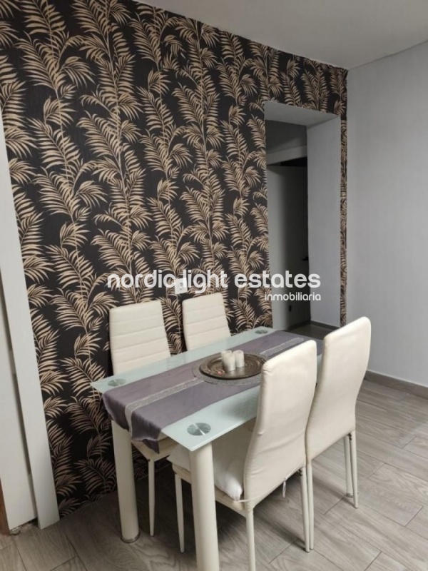 Renovated apartment in the Plaza Colmenillas area 