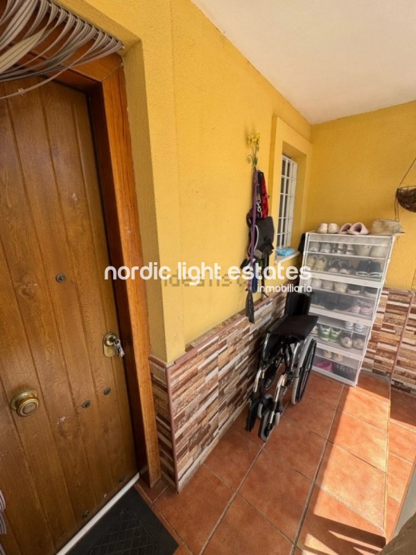 Chalet adosado con 3 terrazas grandes