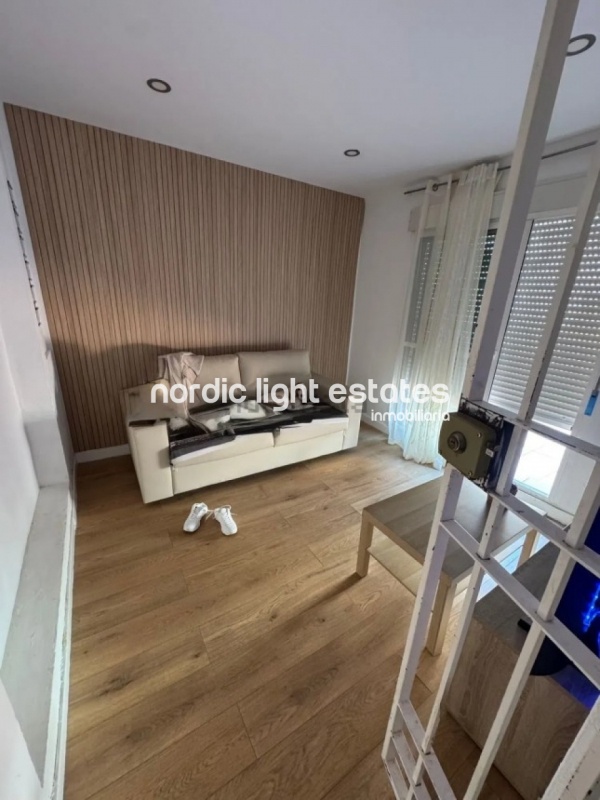 Chalet adosado con 3 terrazas grandes