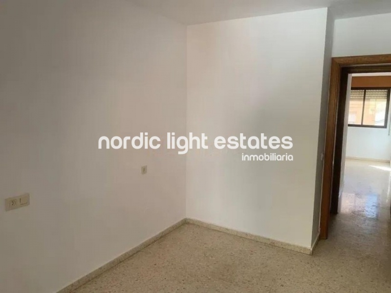 Flat in need of renovation. Poll, parking space, store room