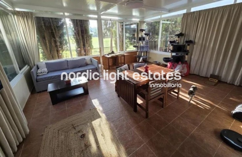Townhouse located on the front line of Baviera Golf