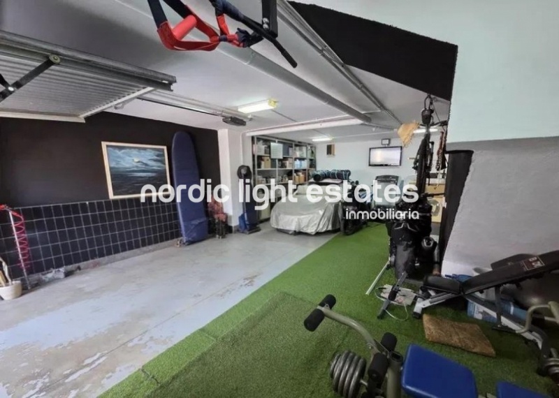 Townhouse located on the front line of Baviera Golf