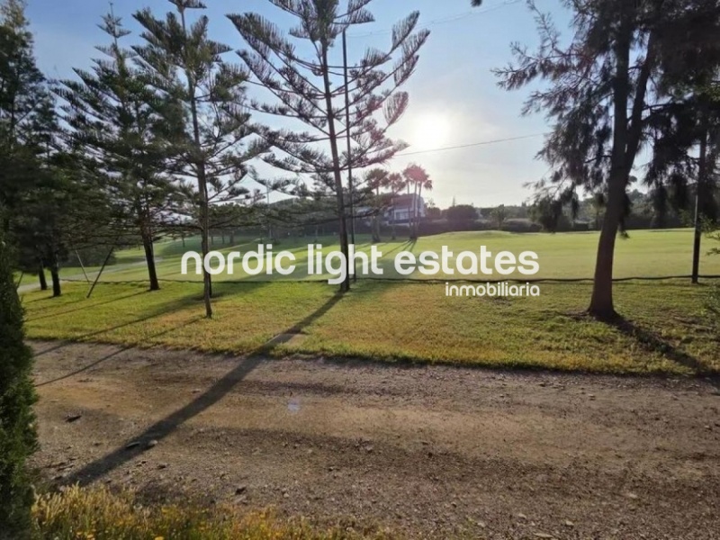 Townhouse located on the front line of Baviera Golf