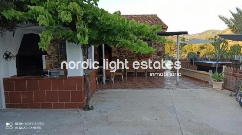 Spacious country house in Puerto de la Torre, 5 bedrooms