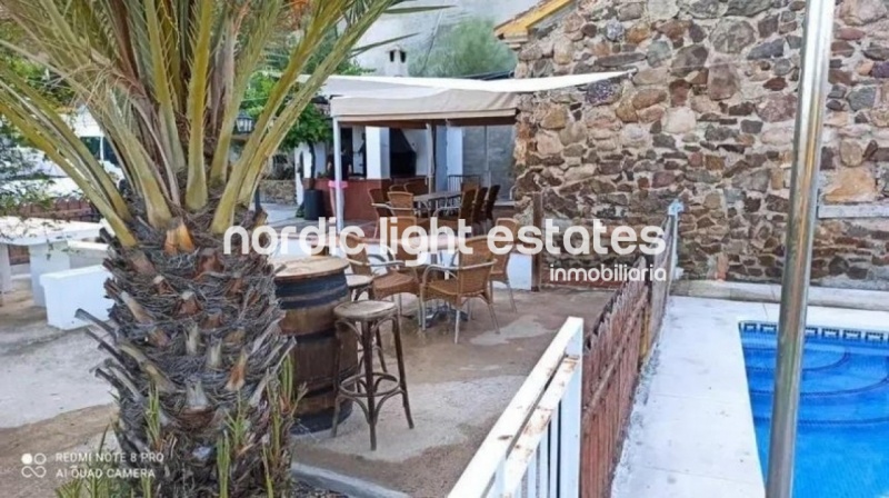 Spacious country house in Puerto de la Torre, 5 bedrooms