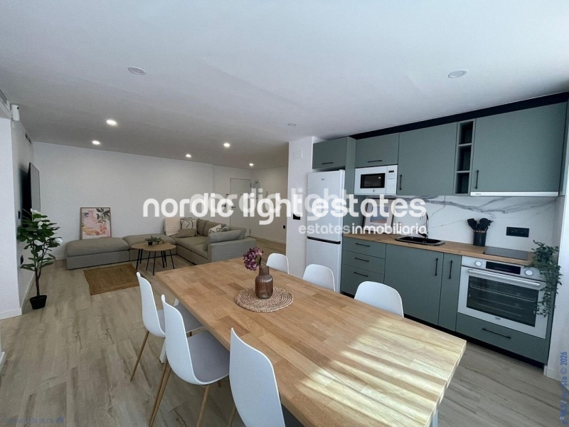 Modern renovated apartment just steps from the beach