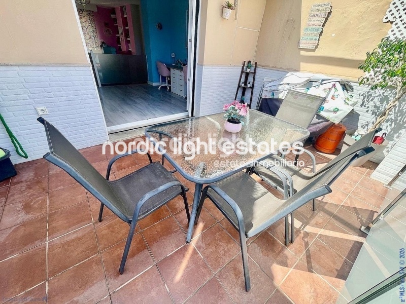 Elegant renovated beachfront townhouse