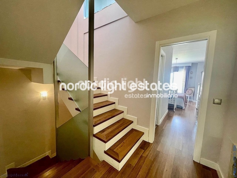 Elegant renovated beachfront townhouse