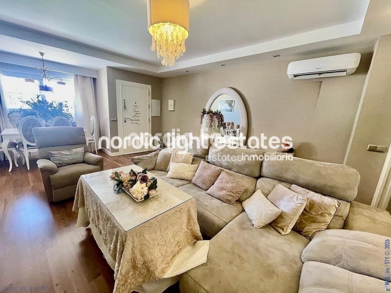 Elegant renovated beachfront townhouse