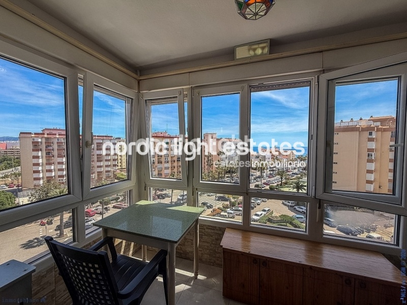 Spacious studio apartment with seaviews 