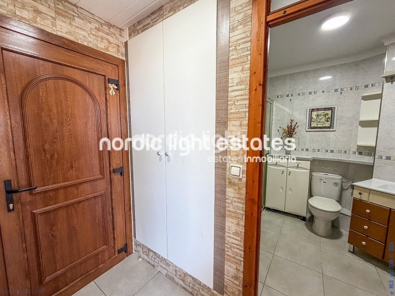 Spacious studio apartment with seaviews 