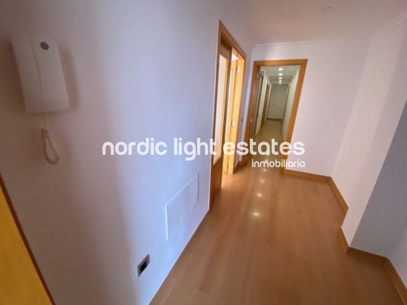 Spectacular penthouse with rooftop terrace of 169 sqm and parking space