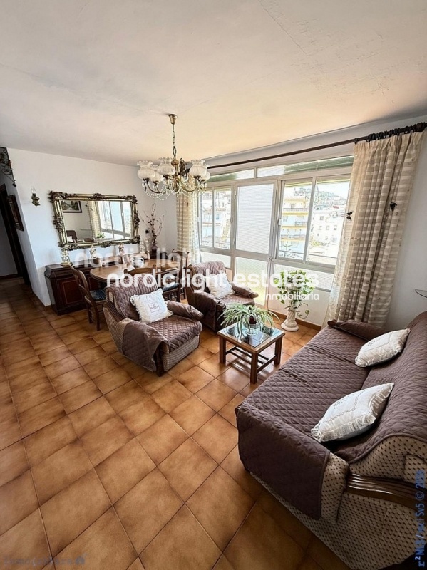 Detached villa and urban building with outstanding development potential