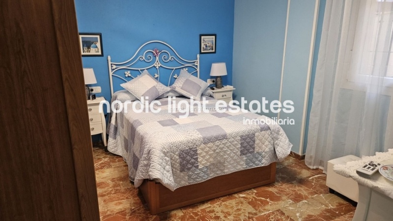 Lovely apartment with private patio and community pool