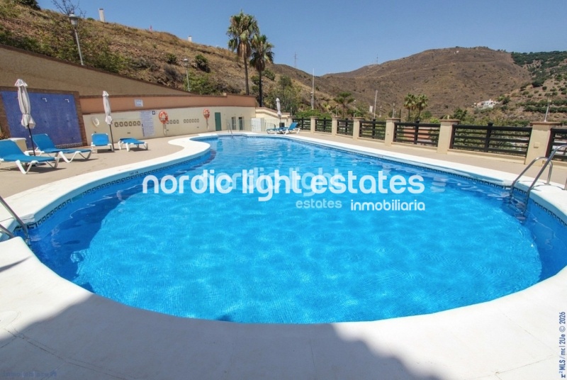 Elegant luxury apartment with panoramic sea views