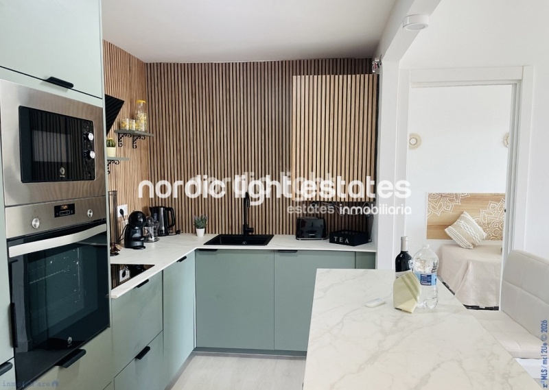 Elegant luxury apartment with panoramic sea views