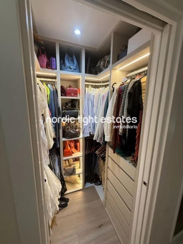 Extraordinario, moderno, reformado, 2 plazas de parking, trastero