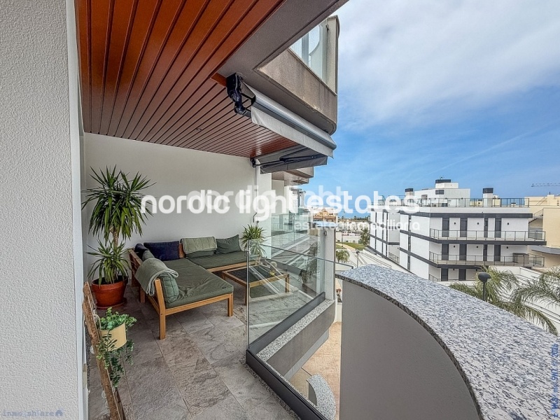 Excellent apartment with parking space, store room and pool