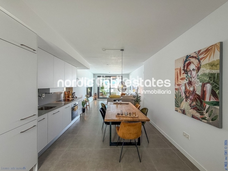 Excellent apartment with parking space, store room and pool
