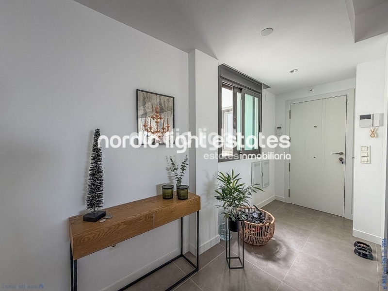 Excellent apartment with parking space, store room and pool