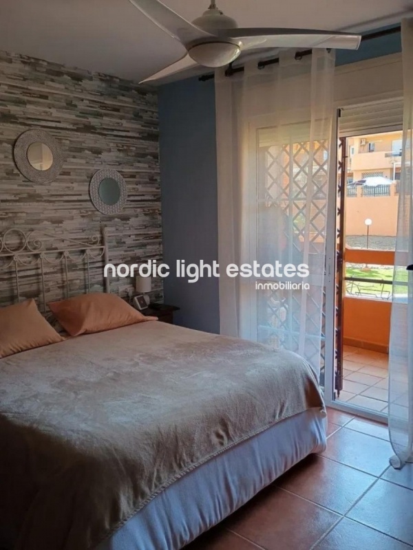 Semi-detached house with 2 parking spaces, several terraces and swimming pool 