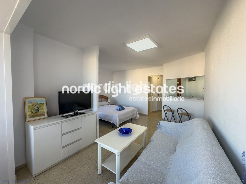 Beautiful studio with sea views in Centro Internacional 