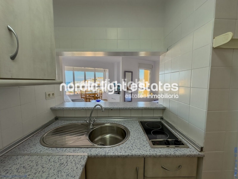 Beautiful studio with sea views in Centro Internacional 