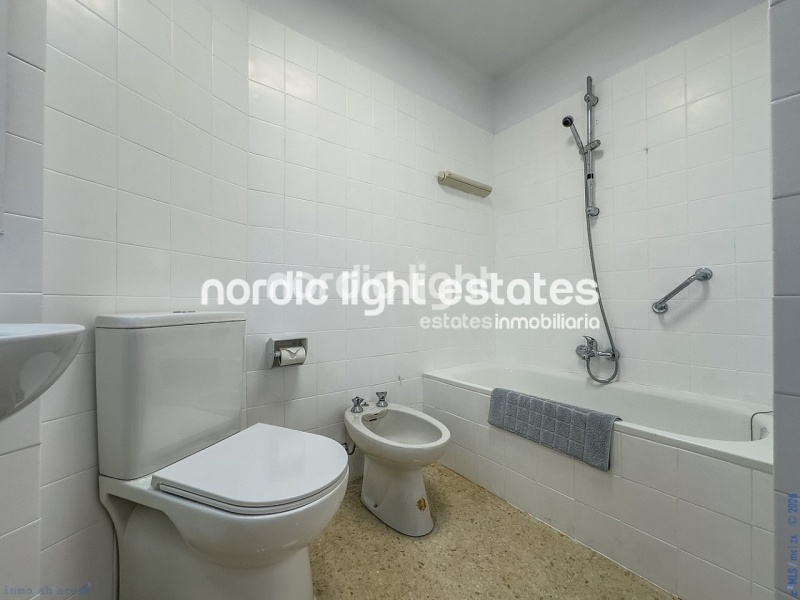 Beautiful studio with sea views in Centro Internacional 