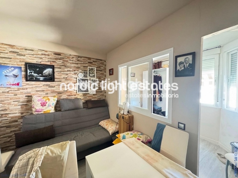 Fully renovated studio, central and very close to the beach 