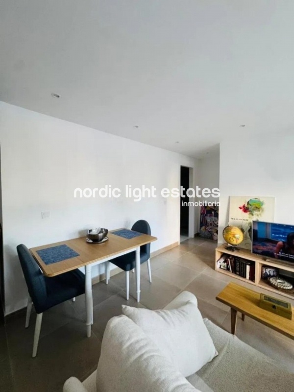 Moderno apartamento reformado con parking a 3 minutos de la playa