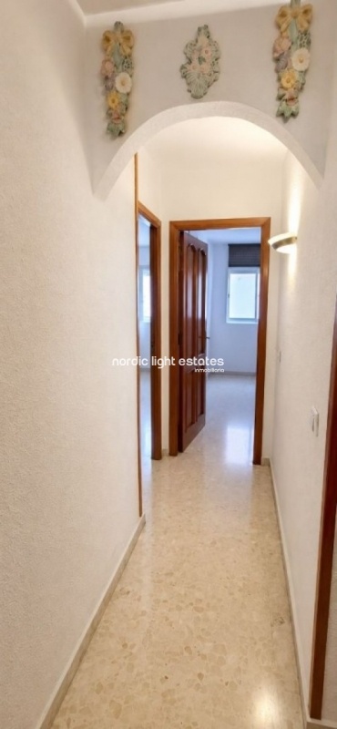 Bright apartment with parking space, terrace and swimming pool 