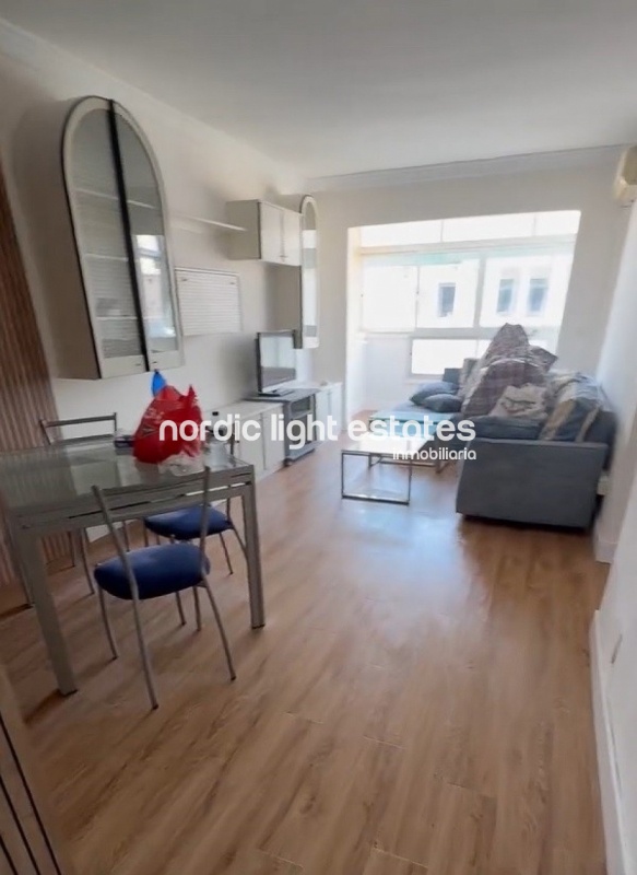Apartment with parking space near María Zambrano