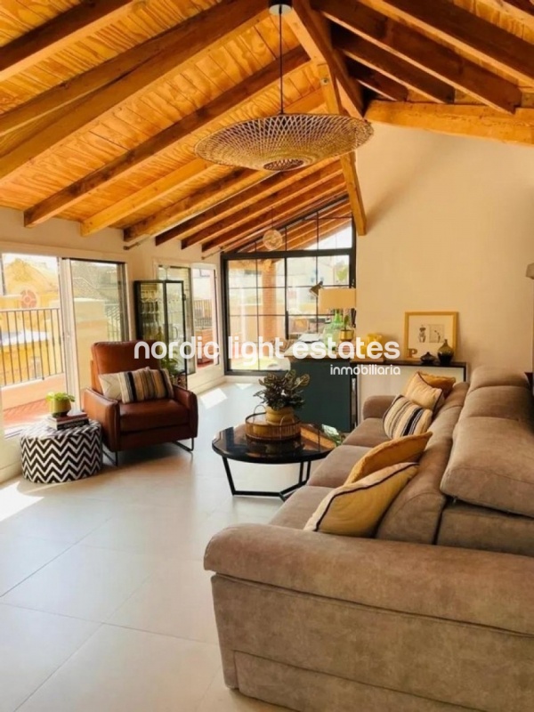 Truly unique penthouse in the historic centre 