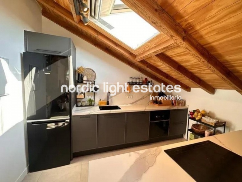 Truly unique penthouse in the historic centre 