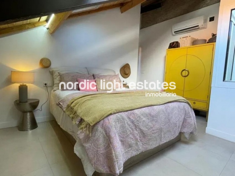 Truly unique penthouse in the historic centre 
